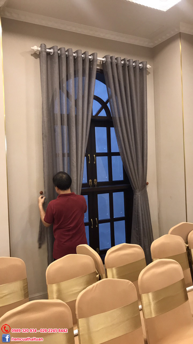 Rèm cửa và màn sân khấu tự động công ty quận Tân Phú